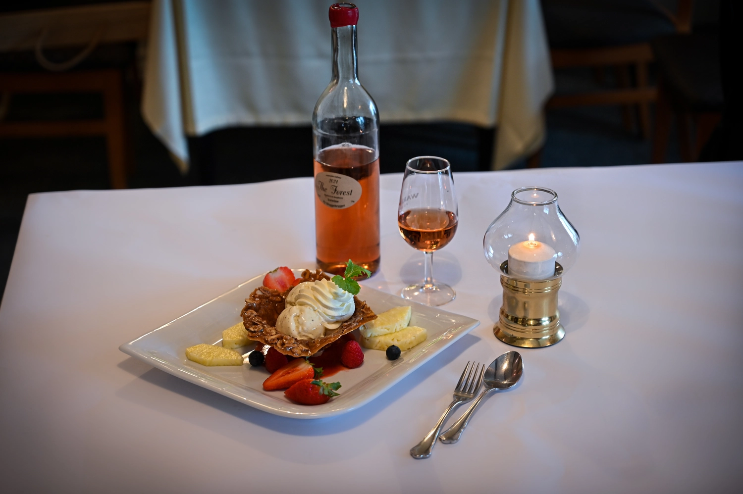 Nøddeskål med is og Ice-Wine